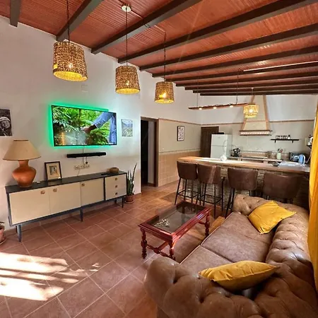 Casa Barcelo Villa El Chorro